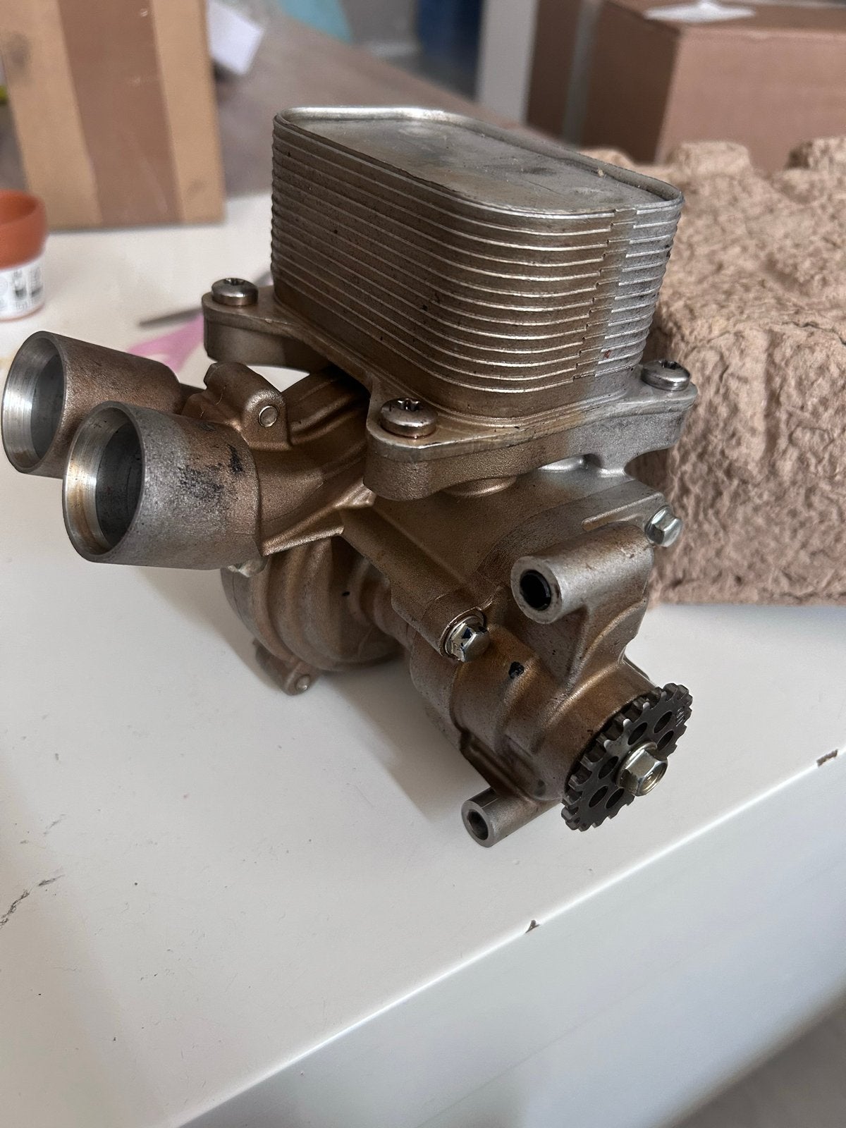 Gecombineerde Water- en Oliepomp T1210400, Ophalen of Verzenden, Gebruikt