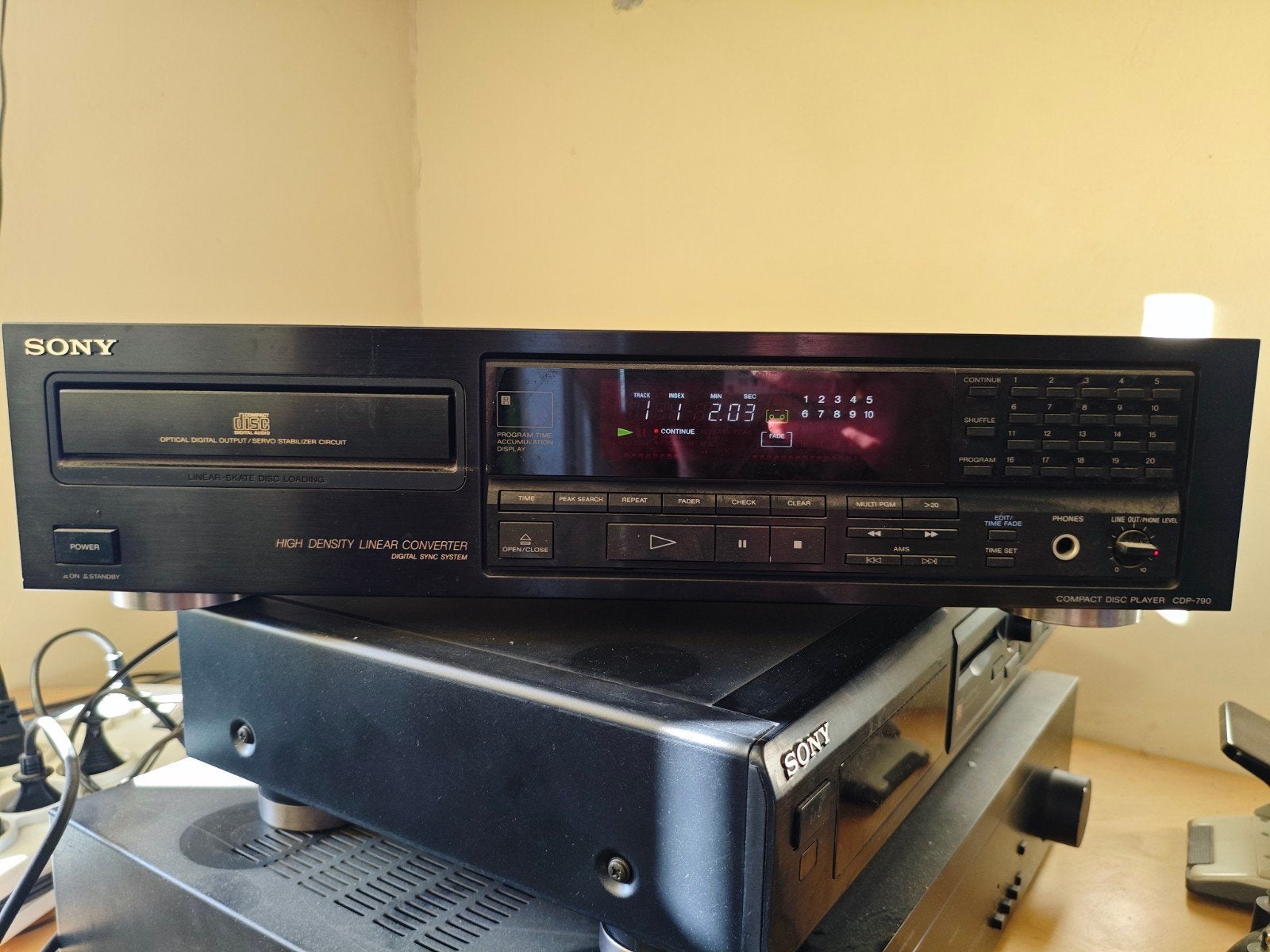 Sony CDP-790 Compact Disc Speler - High Density Linear Conv., Audio, Tv en Foto, Cd-spelers, Ophalen of Verzenden, Gebruikt, Sony
