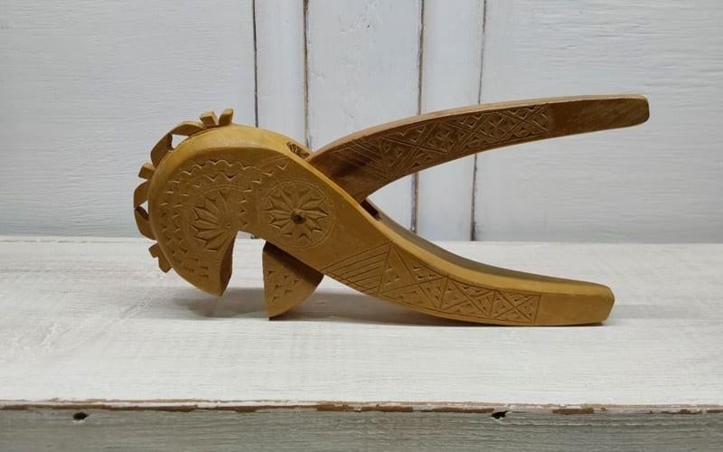 Houten notenkraker, Antiek en Kunst, Curiosa en Brocante, Ophalen of Verzenden