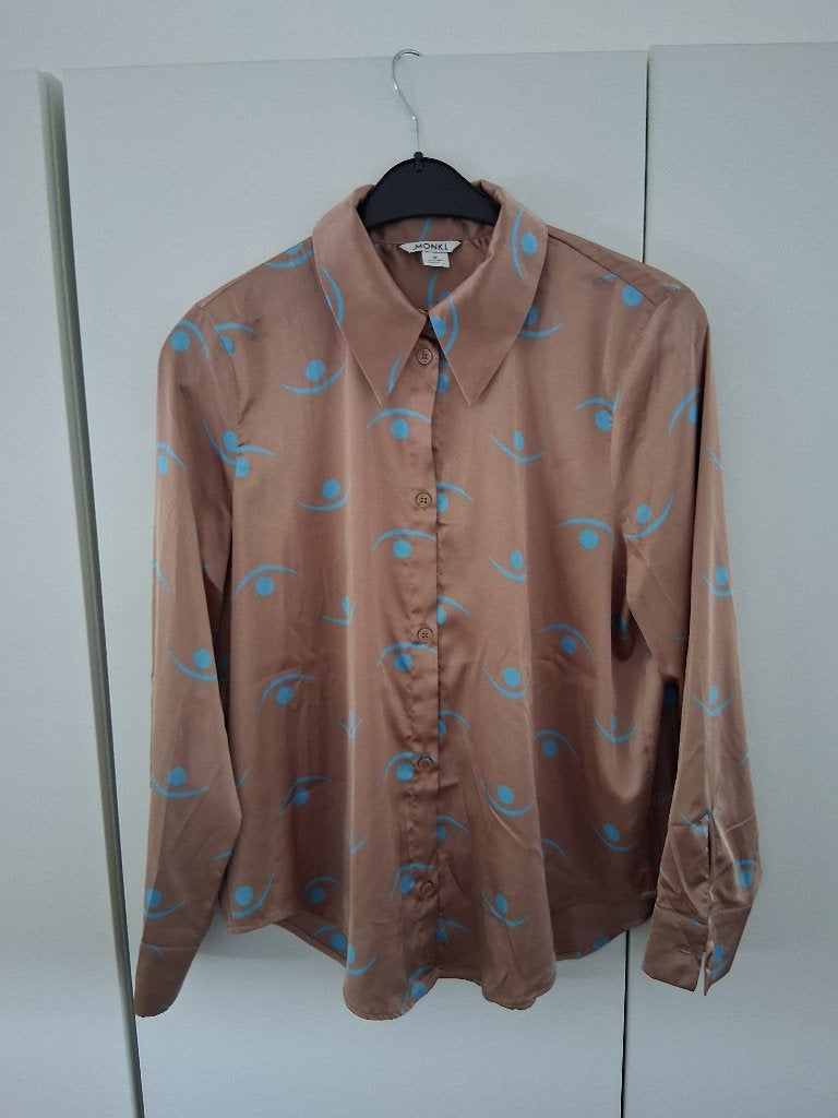 Monki beige blouse met print mt.M, Maat 38/40 (M), Beige, Ophalen of Verzenden, Zo goed als nieuw