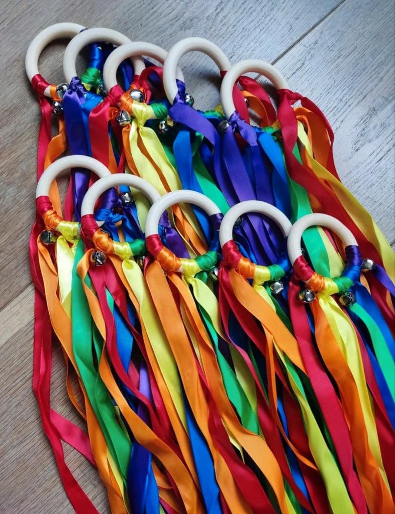 Danslinten zwierezwaaier 10 stuks met belletjes en regenboog, Kinderen en Baby's, Speelgoed | Houten speelgoed, Ophalen of Verzenden