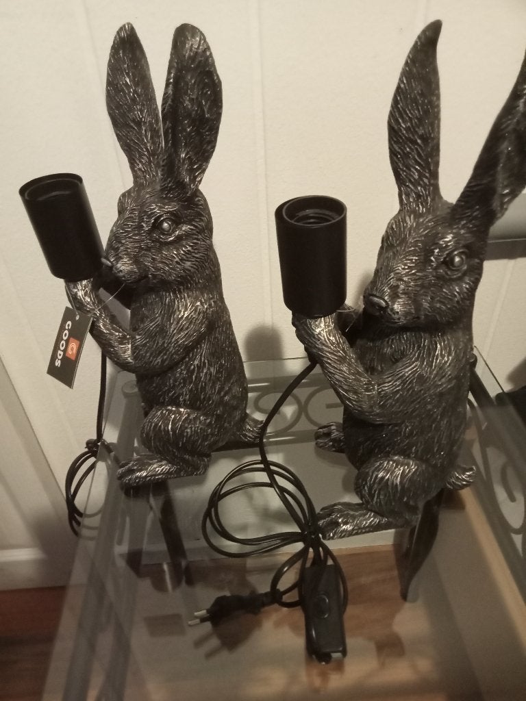 NIEUW 2 X TAFELLAMP LAMP GOODS HAAS KONIJN ZILVER, Huis en Inrichting, Lampen | Tafellampen, Nieuw, Met kap, 37 cm, Zilver