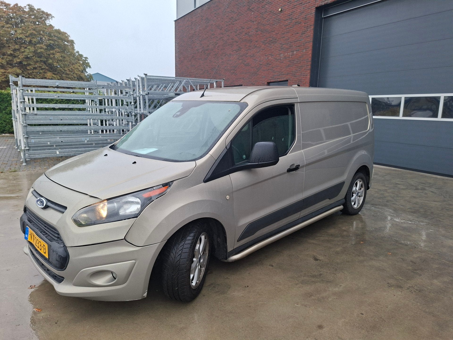 Ford Transit Connect 1.5 TDCI L2 automaat 3 persoons euro 6, Auto's, Stof, Gebruikt, 4 cilinders, Beige
