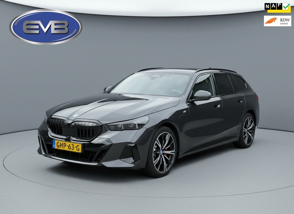 BMW 5-serie Touring 530e, M sport PRO, ALLE OPTIES, panorama, Auto's, Automaat, Achterwielaandrijving, Euro 6, Adaptive Cruise Control