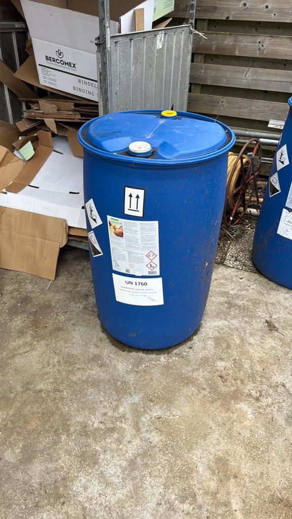 200 liter vat, 150 liter of meer, Ophalen
