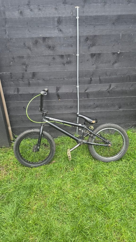 Bmx 18 inch, Fietsen en Brommers, Fietsen | Crossfietsen en BMX, Ophalen, Staal, Velgrem, Radio bike