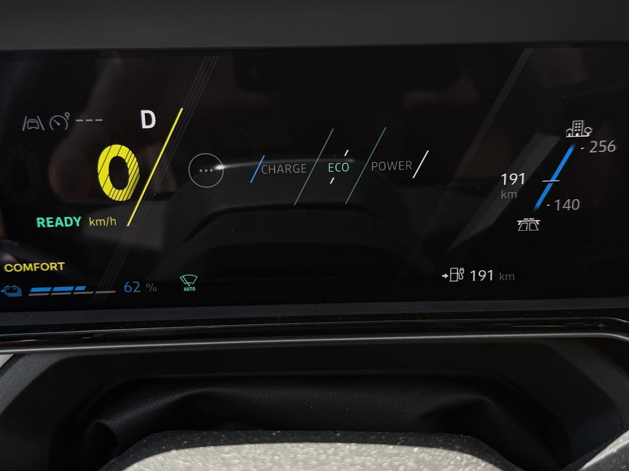 Renault 5 comfort range iconic cinq 52 kWh SOH 99% / Snellad, Auto's, Stof, Gebruikt, 150 pk, Automatische klimaatregeling