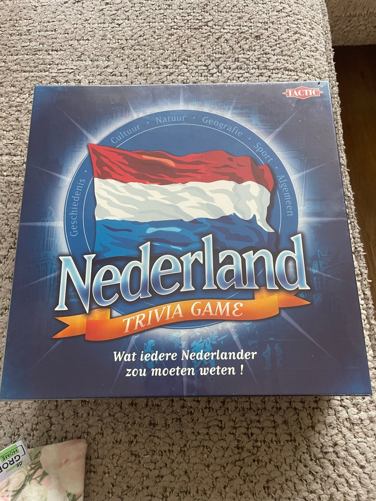 Nederland Trivia Game - Wat iedere Nederlander zou moeten we, Hobby en Vrije tijd, Een of twee spelers, Ophalen of Verzenden, Nieuw