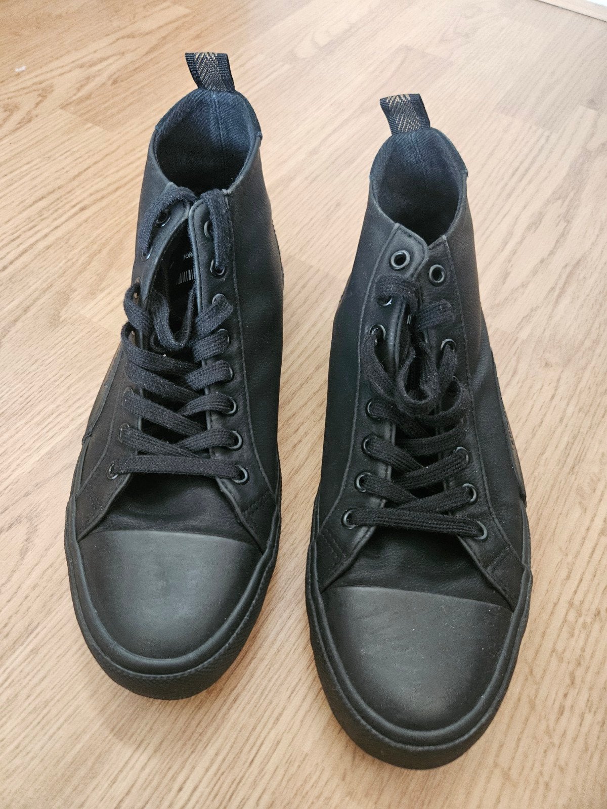 Antony Morato Leren Sneakers Hoog Zwart – Maat 43 – Nette st, Kleding | Heren, Antony Morato, Zwart, Ophalen of Verzenden, Sneakers of Gympen