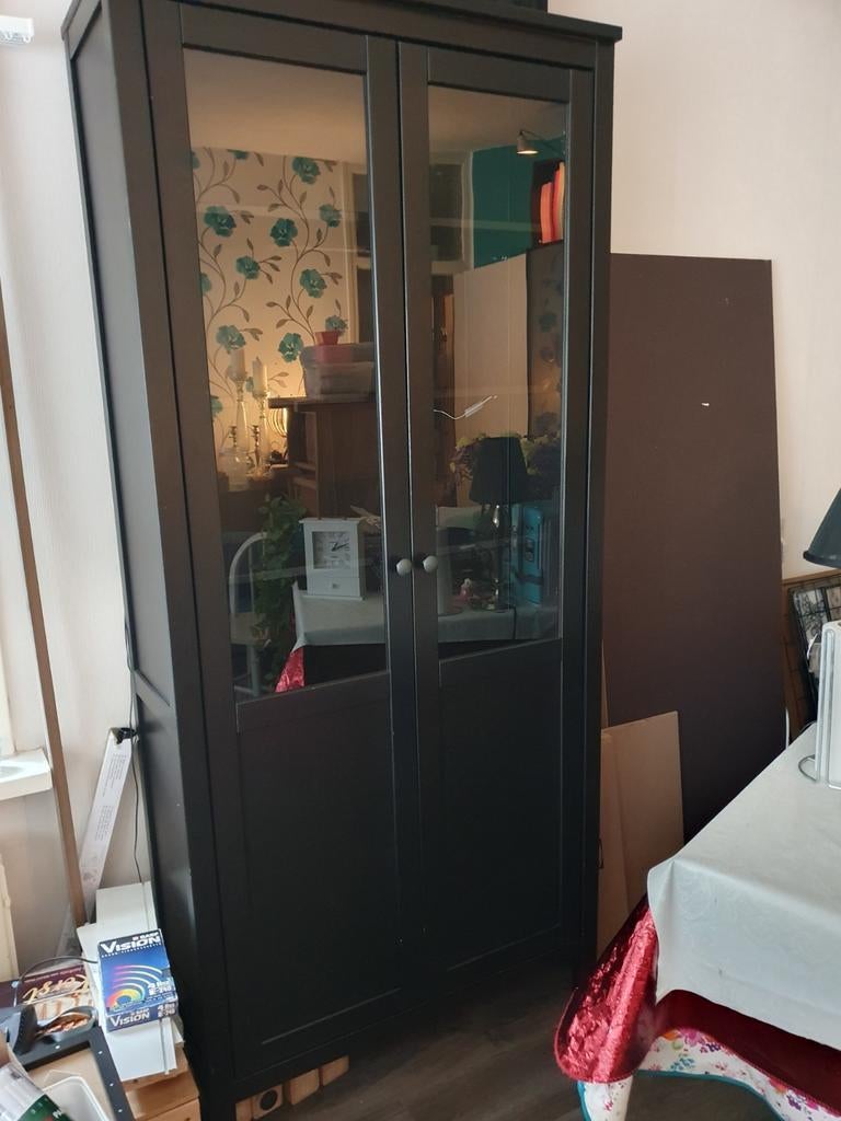 HEMNES VITRINEKAST, Huis en Inrichting, Kasten | Vitrinekasten, Ophalen, 25 tot 50 cm, 50 tot 100 cm, 150 tot 200 cm