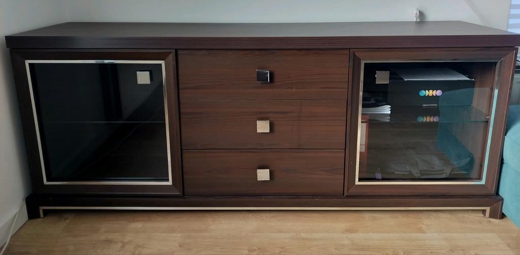 Istikbal dressoir, Ophalen, Gebruikt, Met deur(en), 200 cm of meer