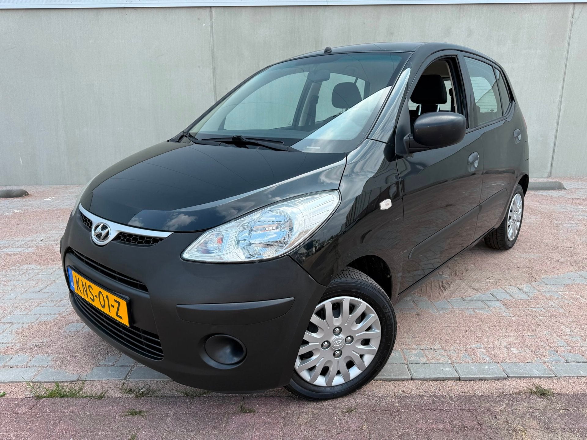 Hyundai I10 1.1 Active |NIEUW APK| WEINIG KM|5D |NETTE AUTO|, Auto's, Stof, 4 cilinders, Zwart, Bedrijf
