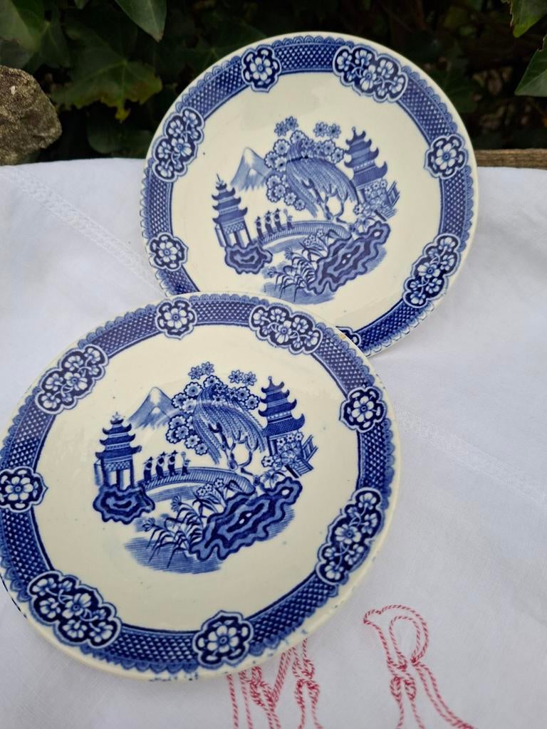 Petrus Regout Maastricht - Chinois schoteltjes - set van 2, Gebruikt, Overige typen, Ophalen of Verzenden, Overige stijlen