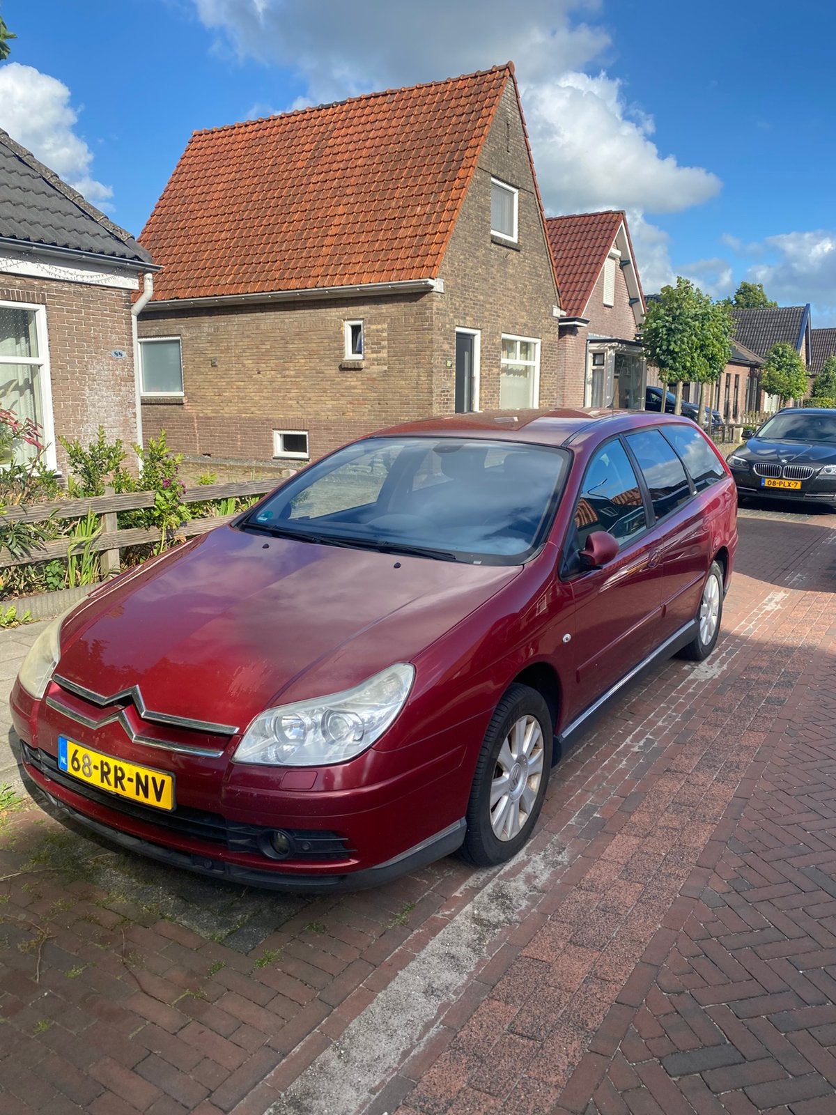 Citroën C5 rood, Ophalen, Citroën