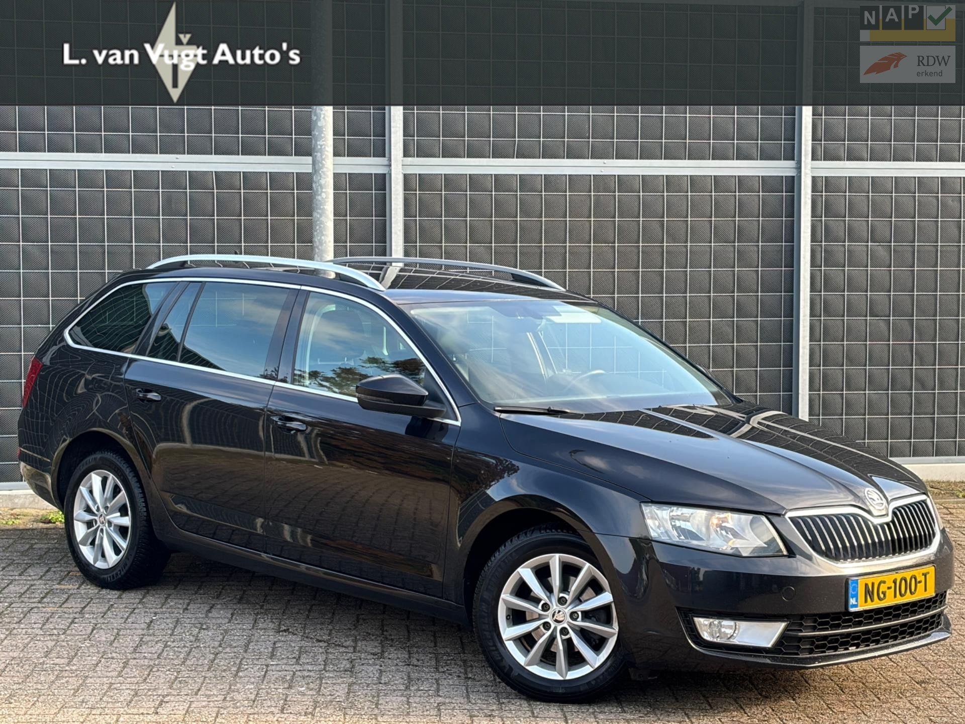 Skoda Octavia Combi 1.6 TDI Greentech Ambition Business, Auto's, Skoda, Voorwielaandrijving, 1227 kg, Gebruikt, Euro 6