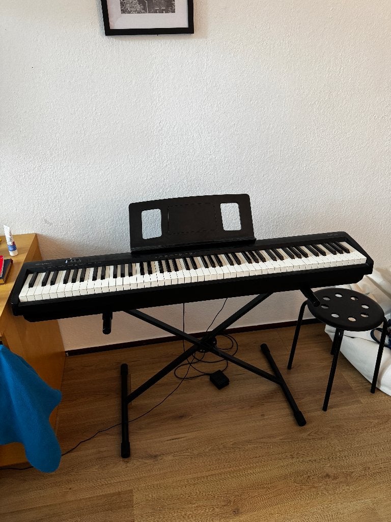 Roland fp-10, Muziek en Instrumenten, Keyboards, Ophalen, 88 toetsen, Roland, Zo goed als nieuw