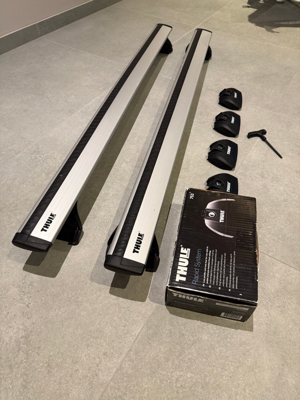 Thule Wingbar System 753 dakdragerset, Auto diversen, Dakdragers, Ophalen, Zo goed als nieuw