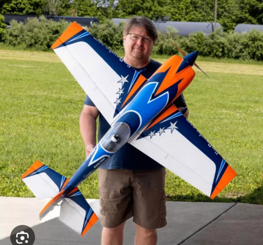 IK KOOP Eflite Extra 330SC, Ophalen of Verzenden, Zo goed als nieuw, Elektro, RTF (Ready to Fly)
