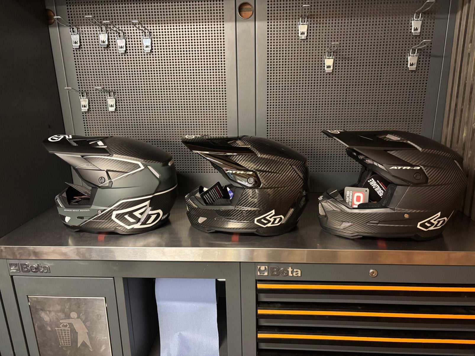 6D ATR-3 FIM Crosshelmen - NIEUW, Ophalen of Verzenden, Nieuw met kaartje, Jethelm, Overige merken