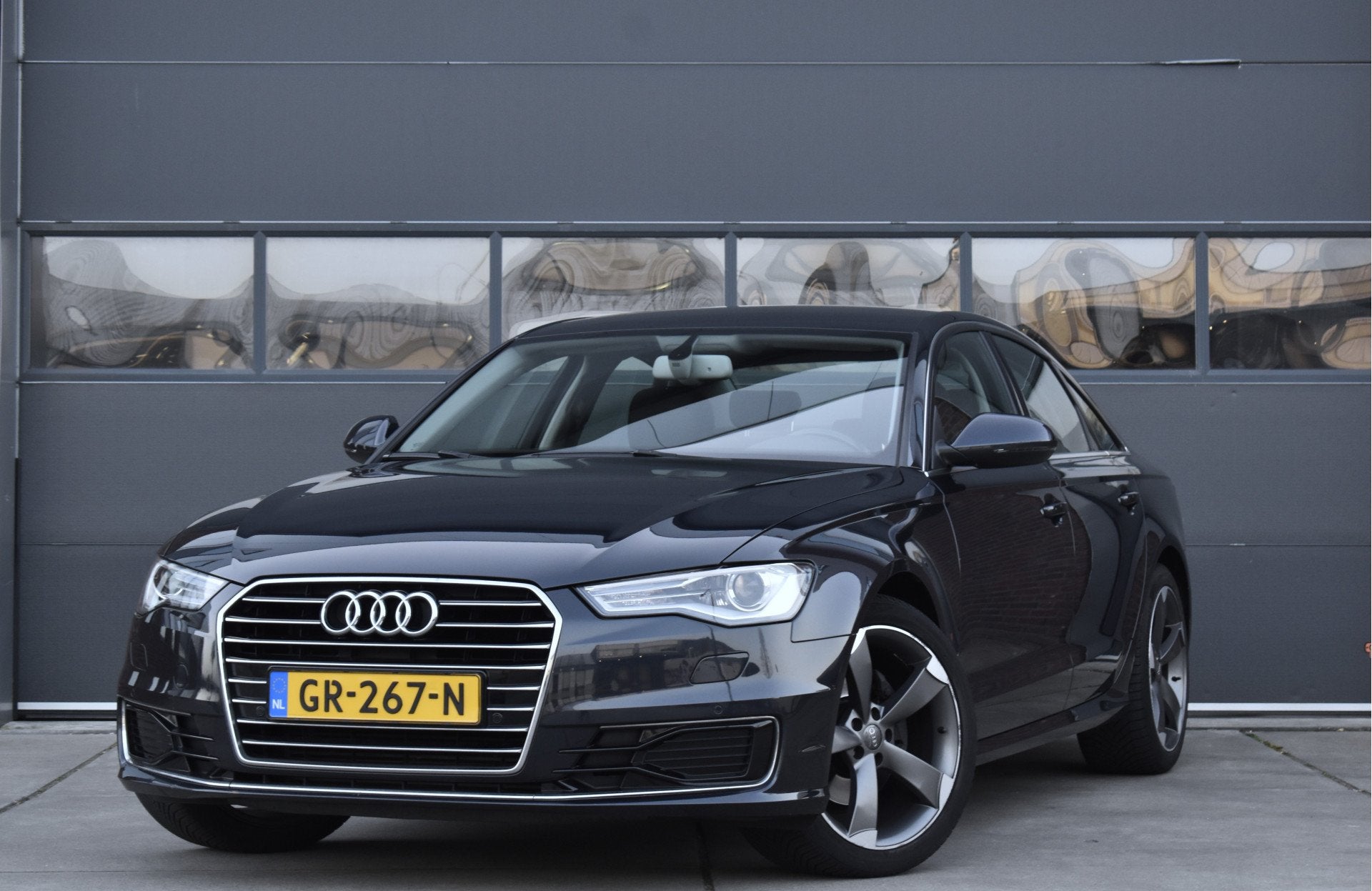 Audi A6 Limousine 1.8 TFSI ultra Premium Edition Trekhaak -, Gebruikt, Blauw, Bedrijf, 1600 kg