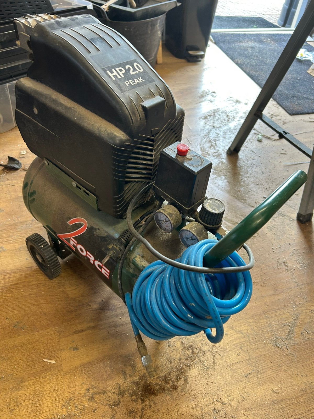 Compressor, Minder dan 25 liter, Ophalen, Zo goed als nieuw, Minder dan 200 liter/min