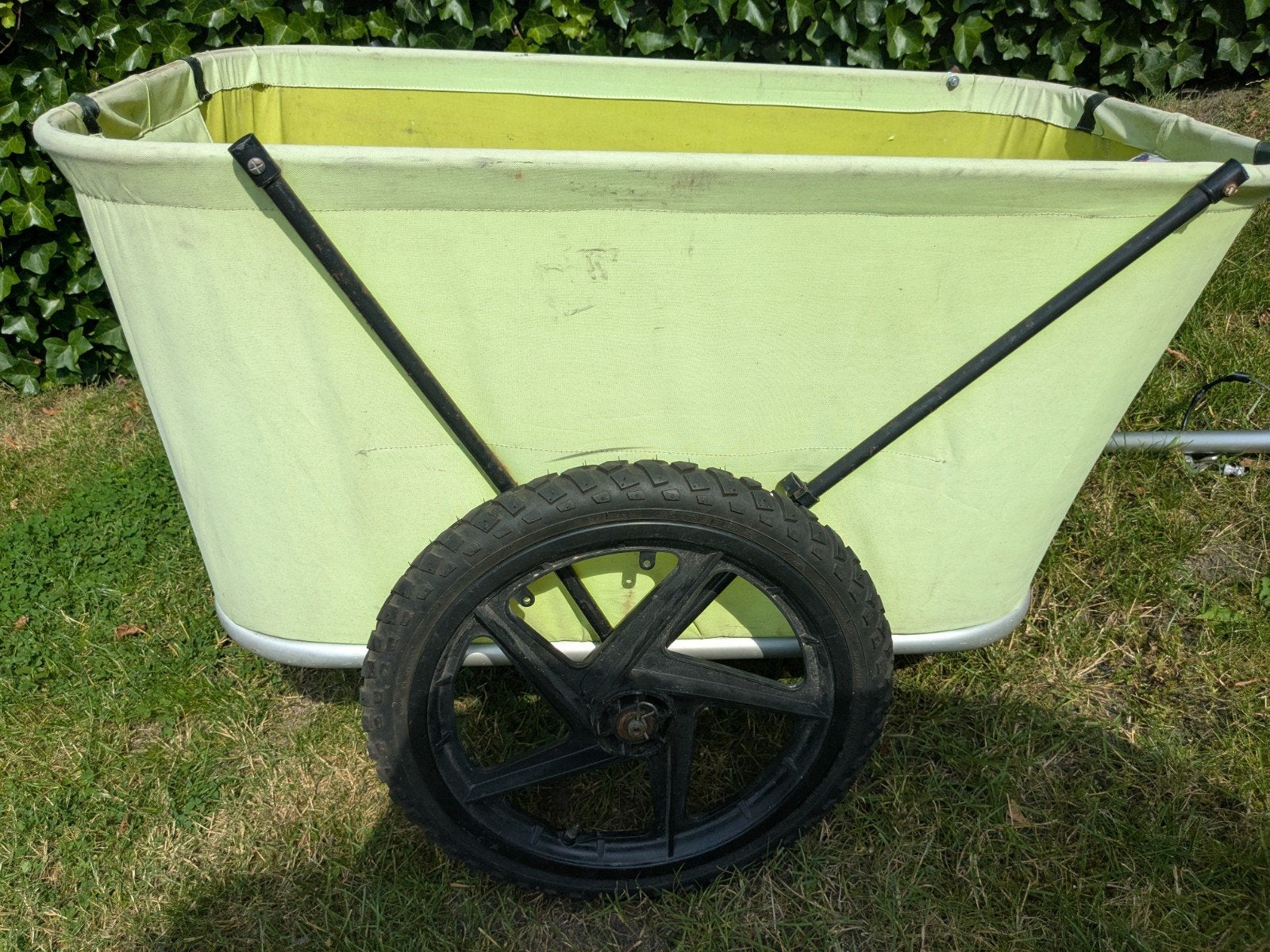BYKABOOSE Fietsaanhanger - Bagagekar, Fietsen en Brommers, Fietsaccessoires | Aanhangers en Karren, Gebruikt, Opvouwbaar, 80 kg of meer