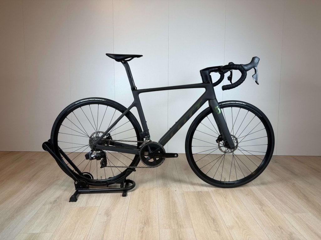 Scott Addict RC 30 - Rival AXS - Maat M - Zeer nette staat