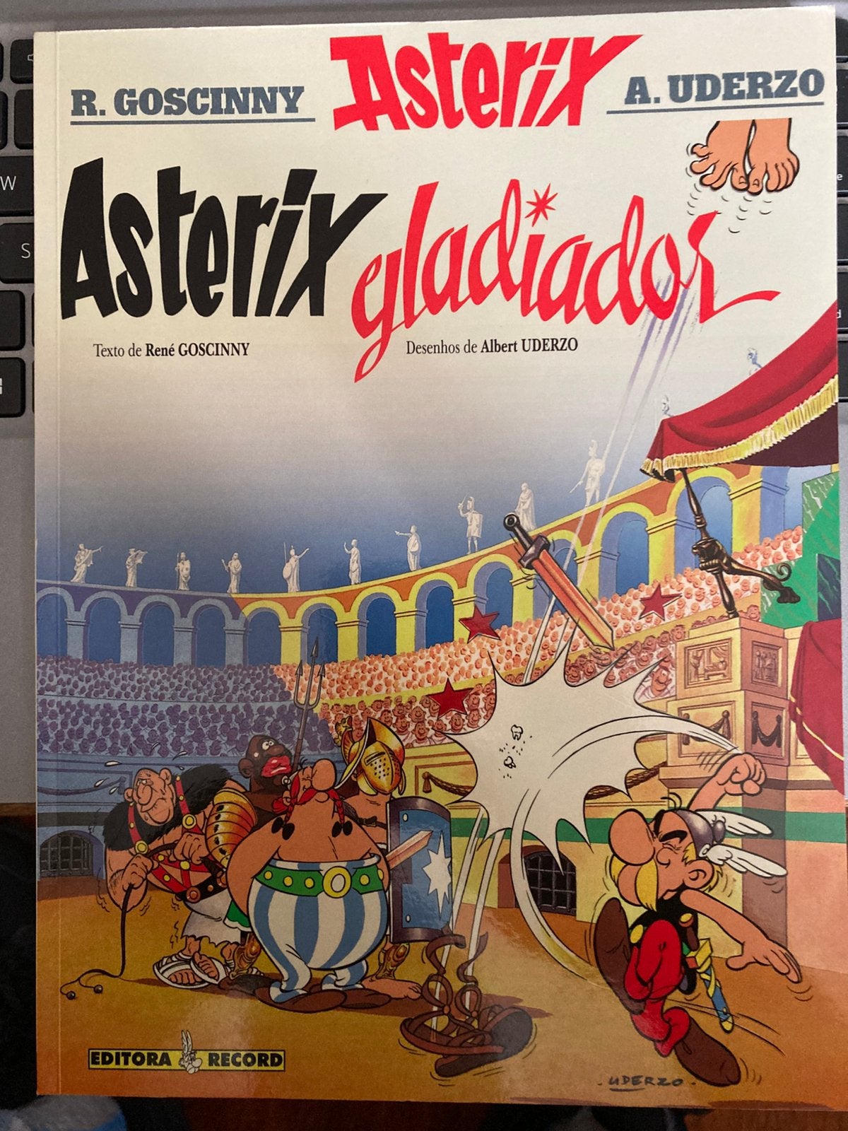 ASTERIX - Braziliaans-Portugees - 7 delen, Ophalen of Verzenden, Zo goed als nieuw, Goscinny & Uderzo, Meerdere stripboeken