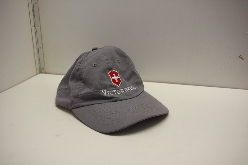 Grijze Victorinox baseball cap/ pet., Victorinox, One size fits all, Ophalen of Verzenden, Pet