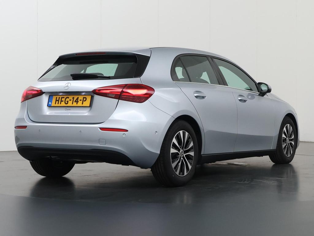 Mercedes-Benz A-klasse 180 Star Edition | Thermotronic | App, Auto's, Mercedes-Benz, 4 cilinders, Origineel Nederlands, Bedrijf