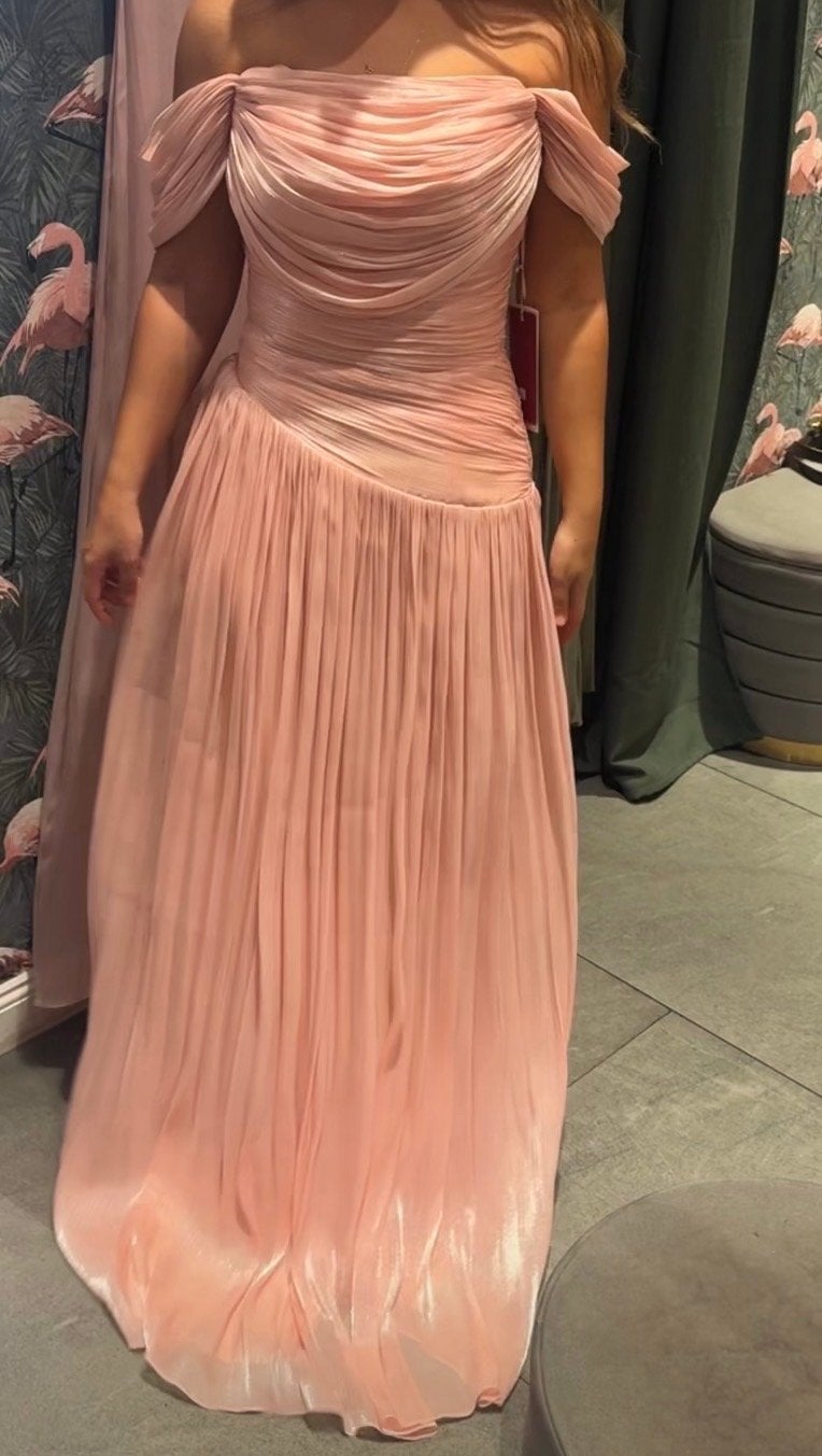 Roze Off Shoulder Galajurk - Maat 38, Kleding | Dames, Maat 38/40 (M), Ophalen of Verzenden, Zo goed als nieuw, Roze