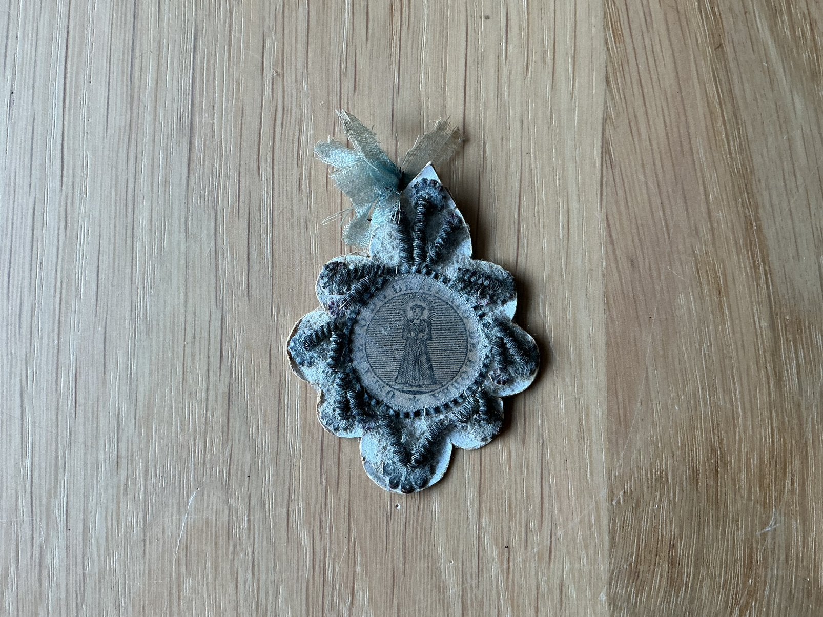 antiek of vintage katholiek scapulier, Antiek en Kunst, Ophalen of Verzenden