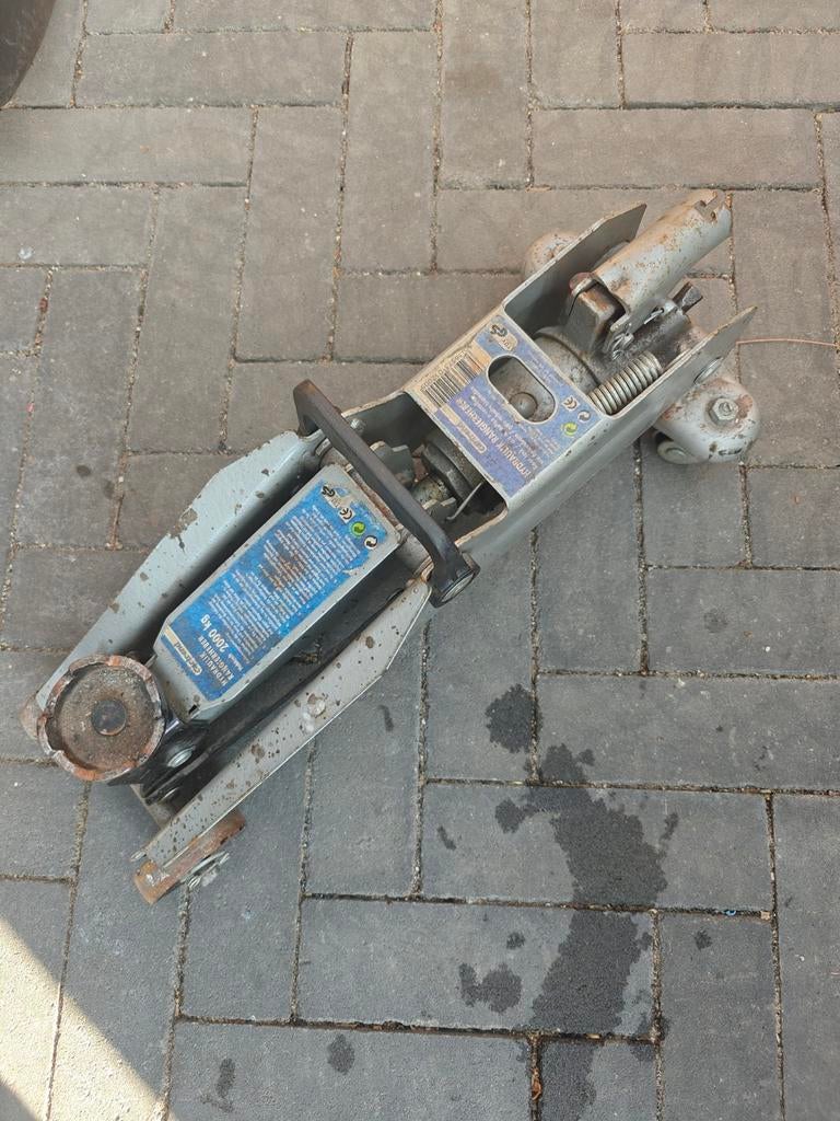 Hydraulische krik - gebruikt maar werkend, Auto diversen, Ophalen of Verzenden