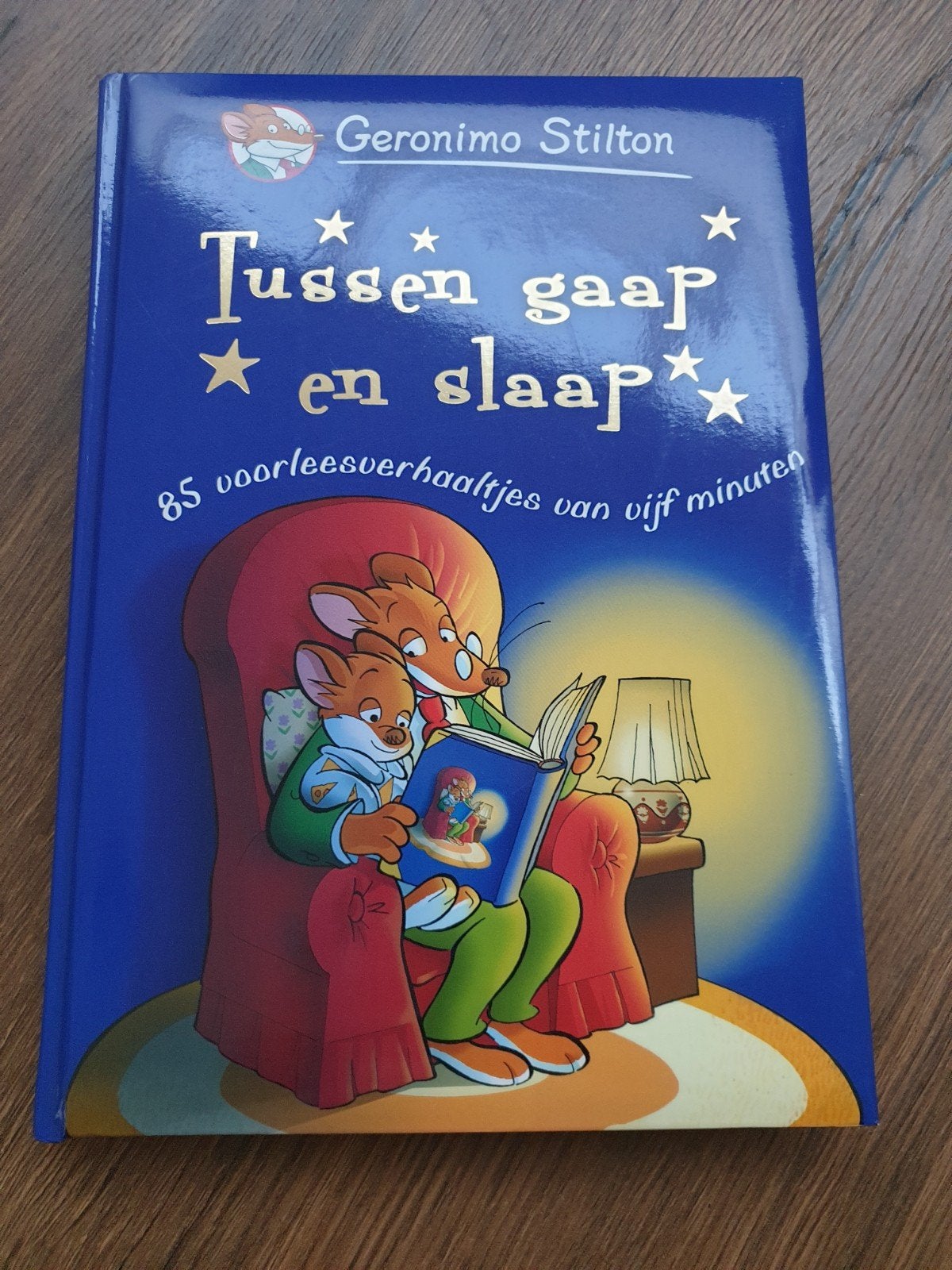 Geronimo Stilton - Tussen gaap en slaap (voorleesverhalen), Ophalen of Verzenden, Zo goed als nieuw, Geronimo Stilton, Fictie algemeen