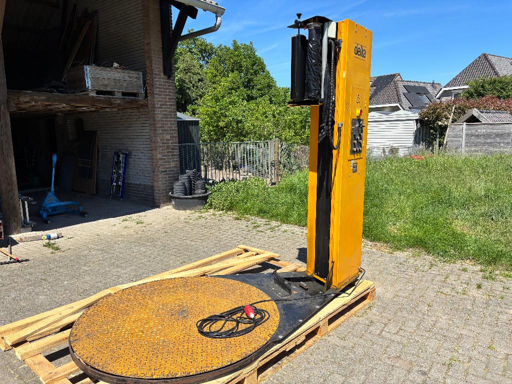 Palletwikkelaar Strapex delta 606, Ophalen