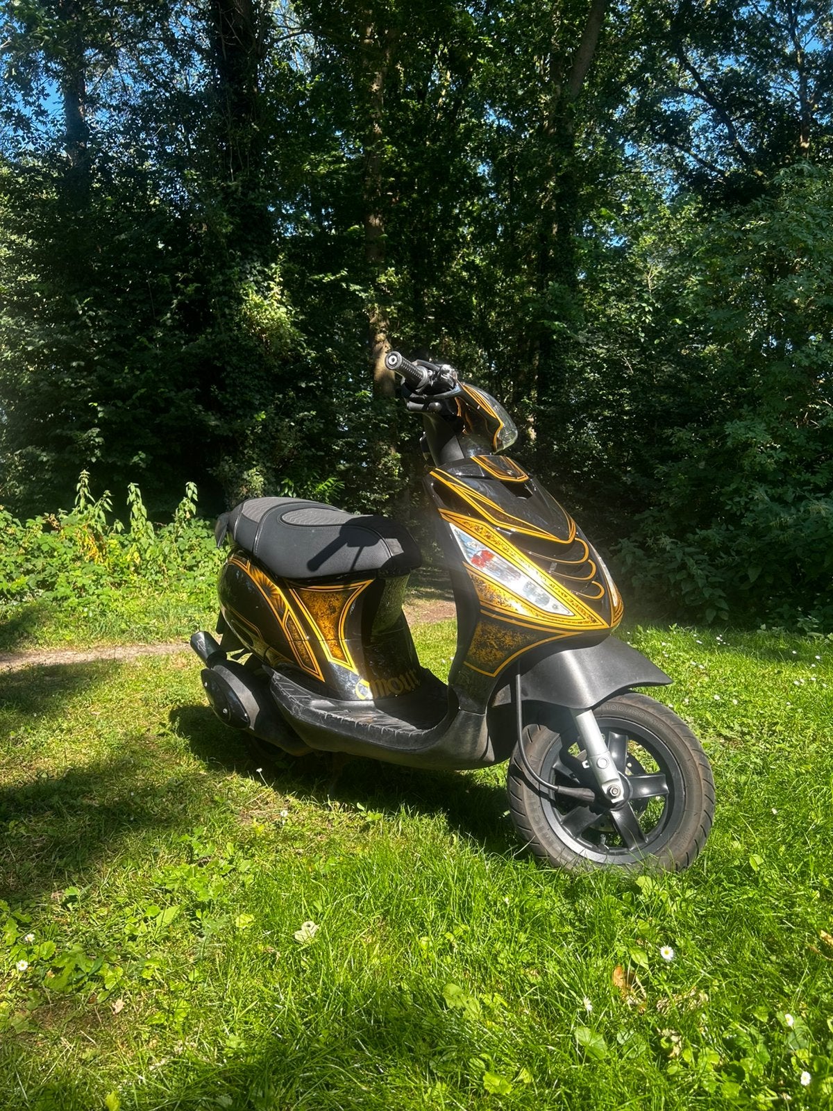 ZIP 2T TE KOOP! 50cc, Ophalen, Maximaal 45 km/u, Zip, Zo goed als nieuw