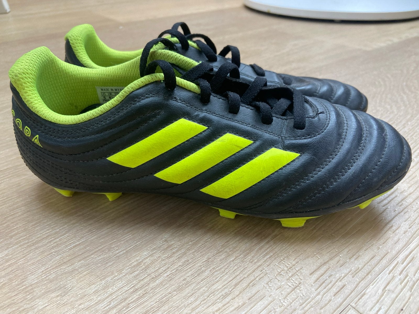 Adidas Copa voetbalschoenen - Maat 37.5, Maat XS of kleiner, Ophalen of Verzenden, Zo goed als nieuw, Schoenen