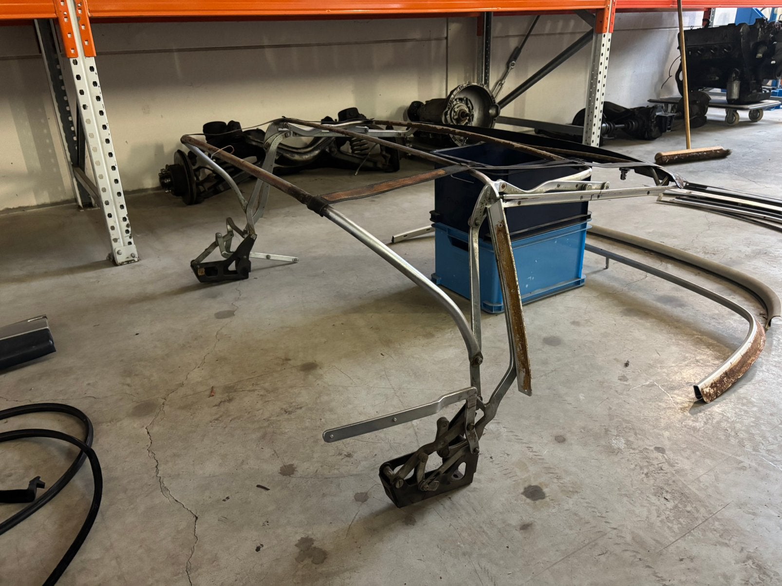Frame soft top Mercedes SL R107, Auto-onderdelen, Ophalen, Gebruikt, Mercedes-Benz, Bumper