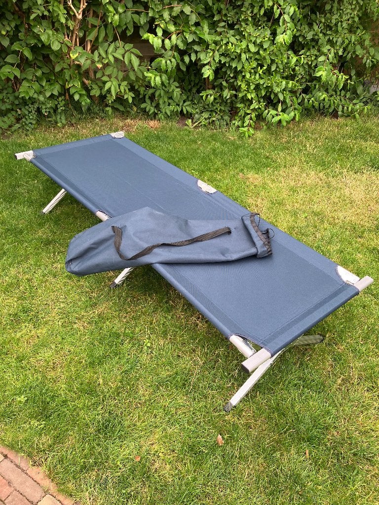 Ligbed veldbed camping, Ophalen, Gebruikt