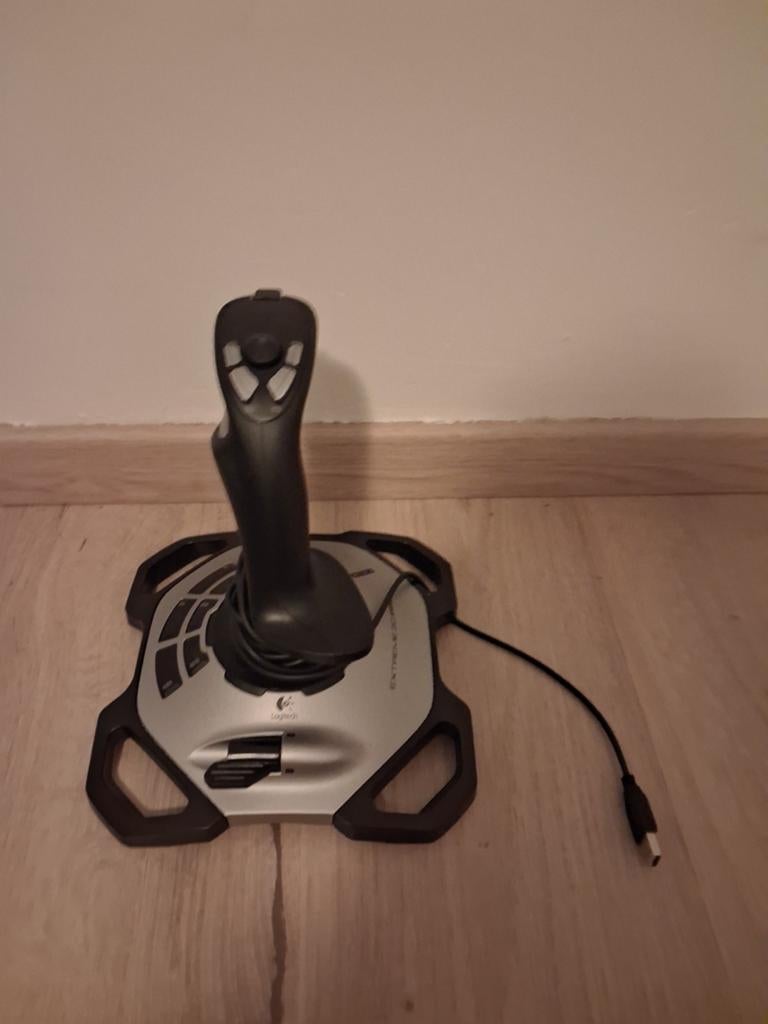 Logitech Extreme 3D Pro Joystick - Zo goed als nieuw, Ophalen, Zo goed als nieuw, Logitech