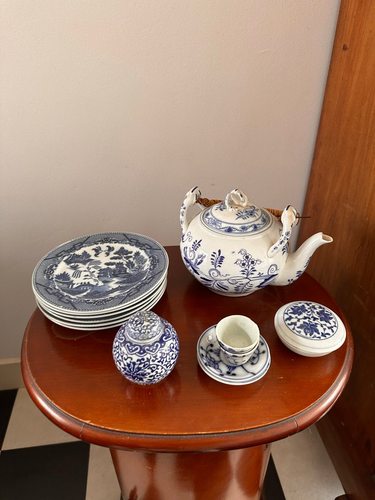 Delfts blauw decoratie set - theepot, borden, potje, kopje, Ophalen