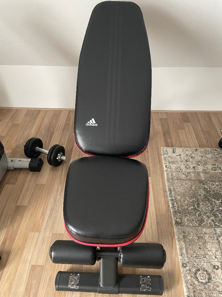 Verstelbare Fitnessbank met toebehoren, Ophalen, Benen, Krachtstation, Zo goed als nieuw