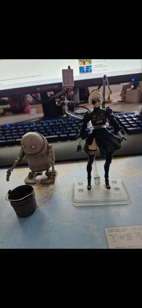 Nier automata yohra 2b and machine bring arts beeldje, Ophalen of Verzenden, Zo goed als nieuw