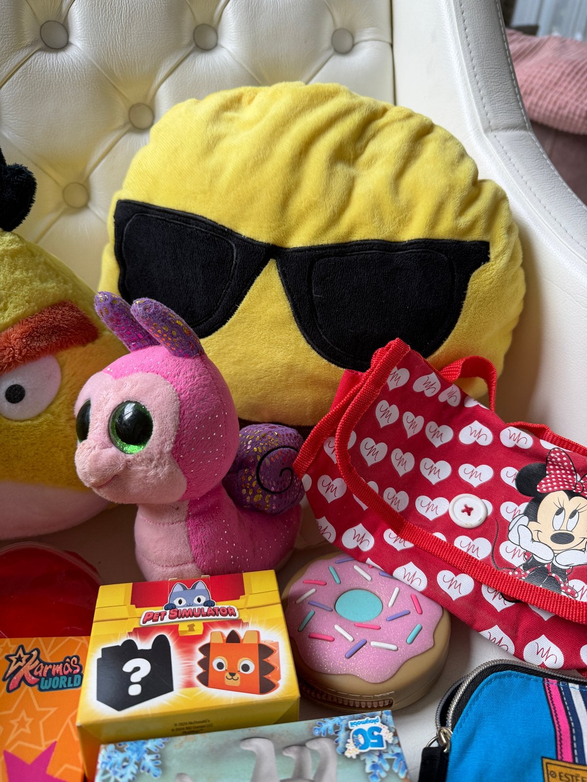 Diverse speelgoed en accessoires - Emoji, Angry Birds, Minni, Gebruikt, Overige merken, Overige karakters, Overige typen