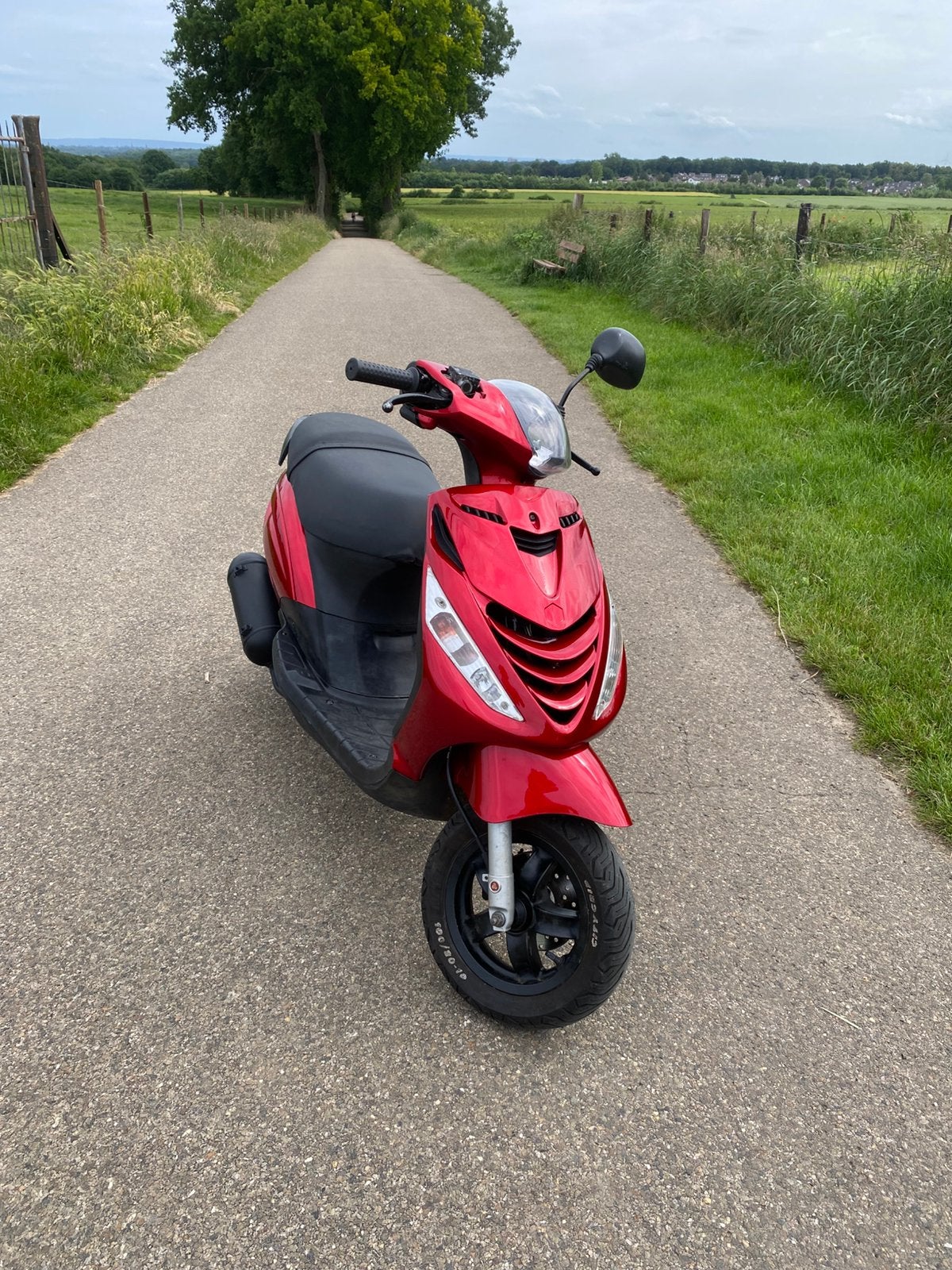 Piaggio zip 80cc 4 takt, Ophalen, Maximaal 45 km/u, Zip, Zo goed als nieuw