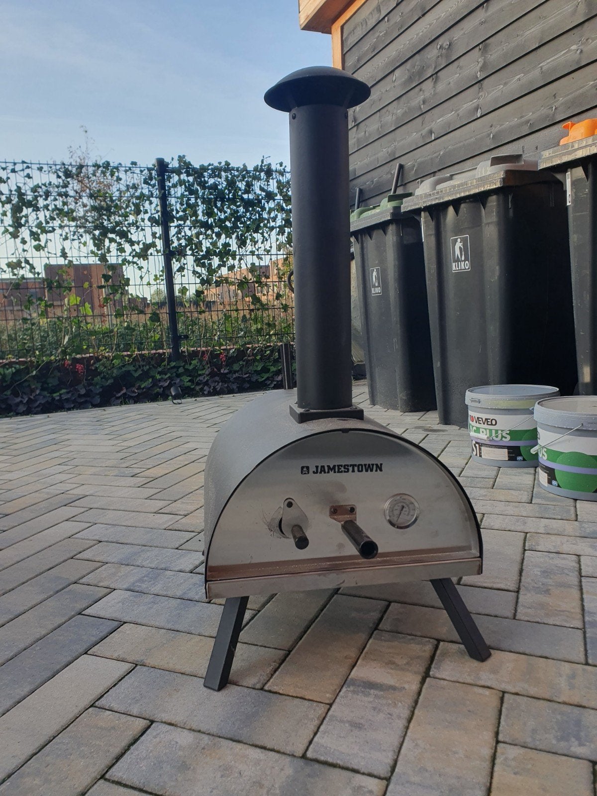 Jamestown pizza oven, Ophalen, Gebruikt