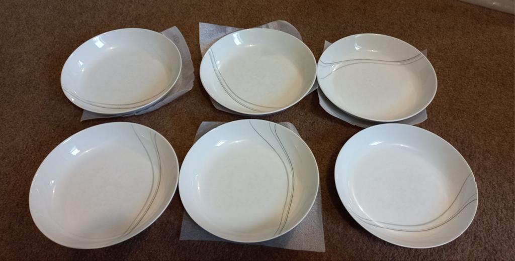 6 diepe dinerborden, diameter 20,5cm, Huis en Inrichting, Keuken | Servies, Gebruikt, Ophalen of Verzenden, Bord(en), Overige stijlen