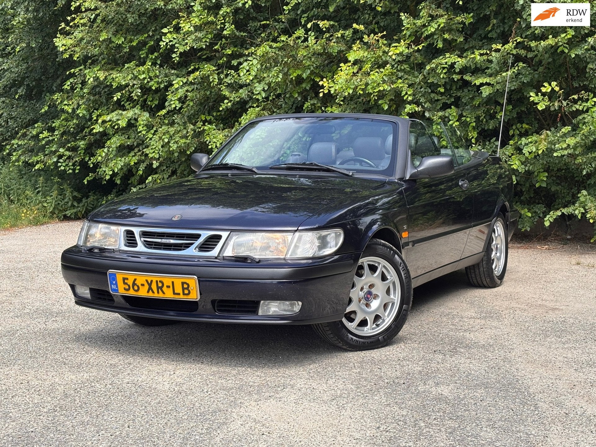 Saab 9-3 Cabrio 2.0 SE | Nwe APK + Cruise + Leder Nu € 2.7, Auto's, Saab, Stoelverwarming, Gebruikt, 1340 kg, 4 cilinders