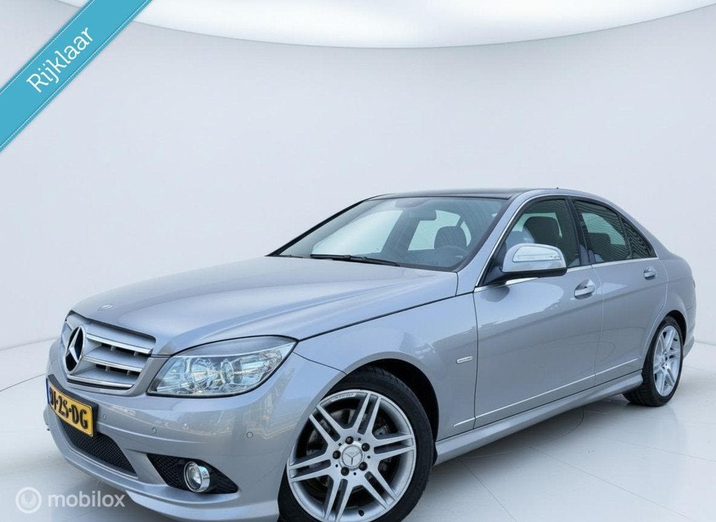 Mercedes C-klasse C200 Avantgarde Aut AMG Carplay Cruise Apk, Auto's, Mercedes-Benz, Achterwielaandrijving, Parkeersensor, 4 cilinders