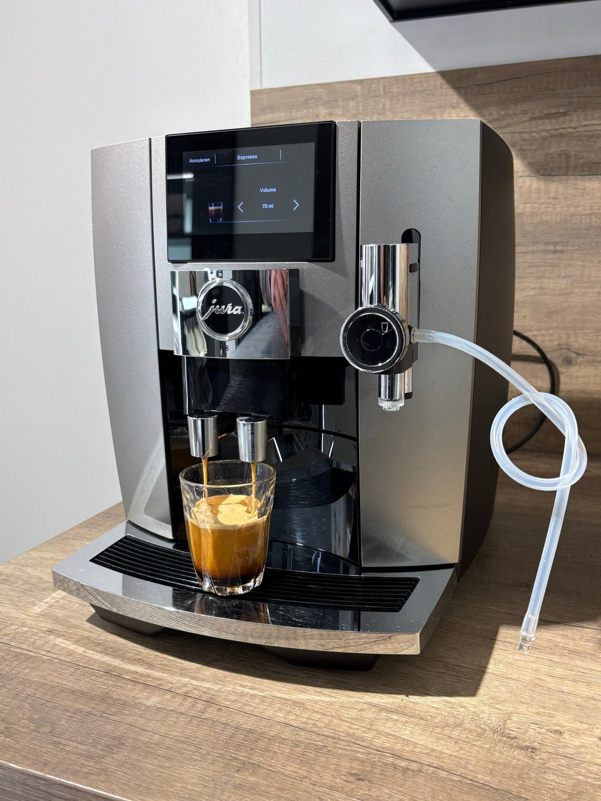 Jura j8 midnight silver volautomatische koffiemachine, Afneembaar waterreservoir, 10 kopjes of meer, Koffiemachine, Zo goed als nieuw